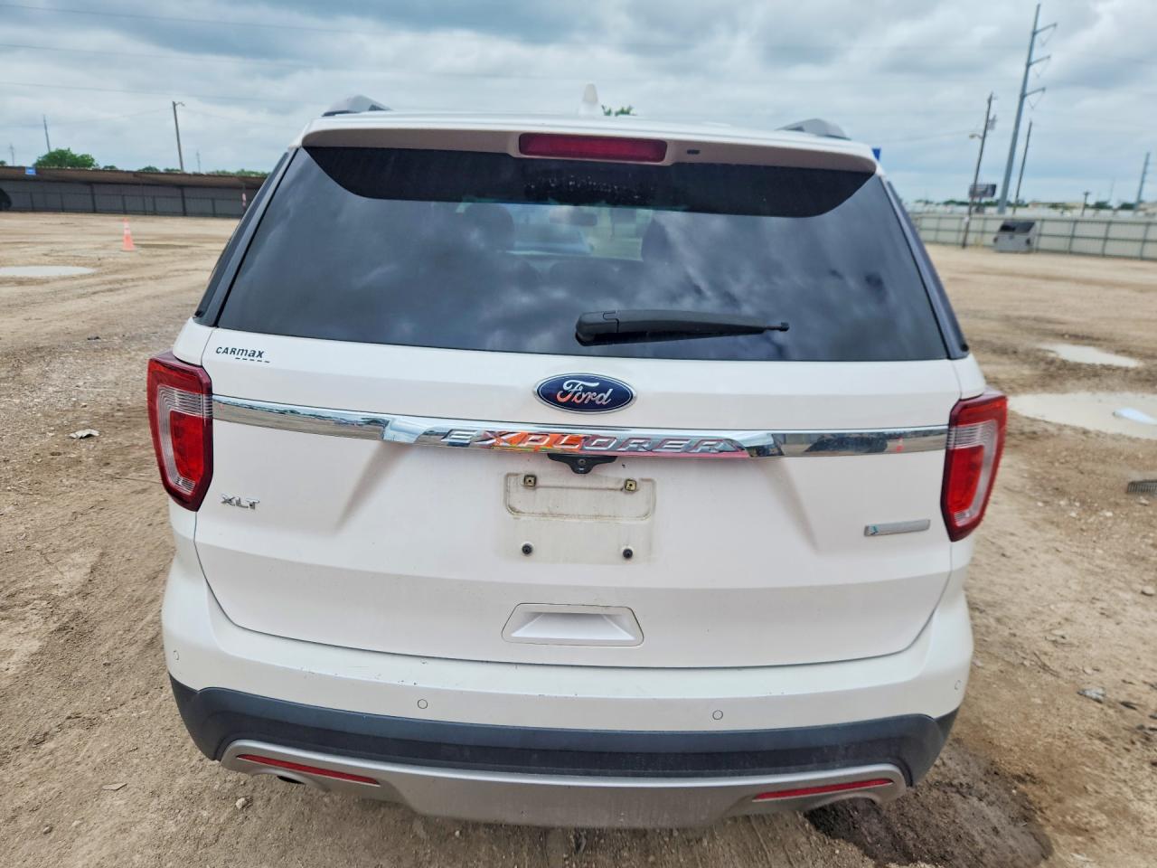 2016 FORD EXPLORER XLT photo 16