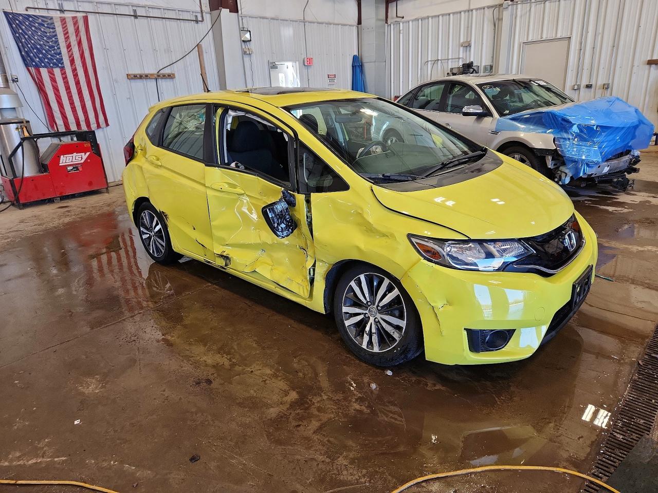 2016 HONDA FIT EX photo 10