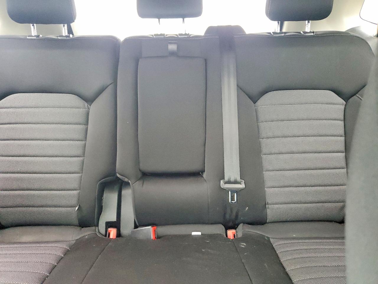2018 FORD EDGE SE photo 19