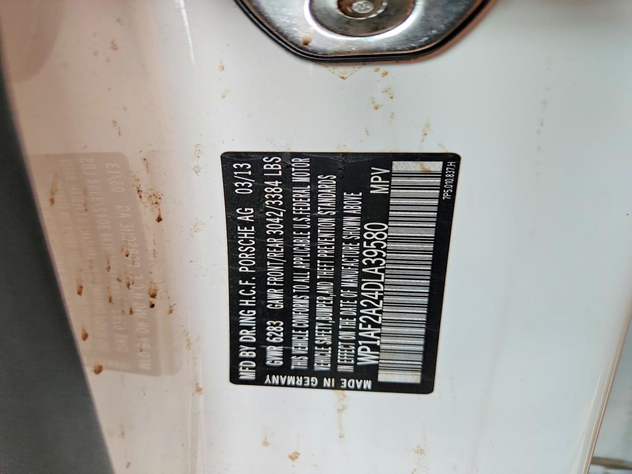 2013 PORSCHE CAYENNE photo 37