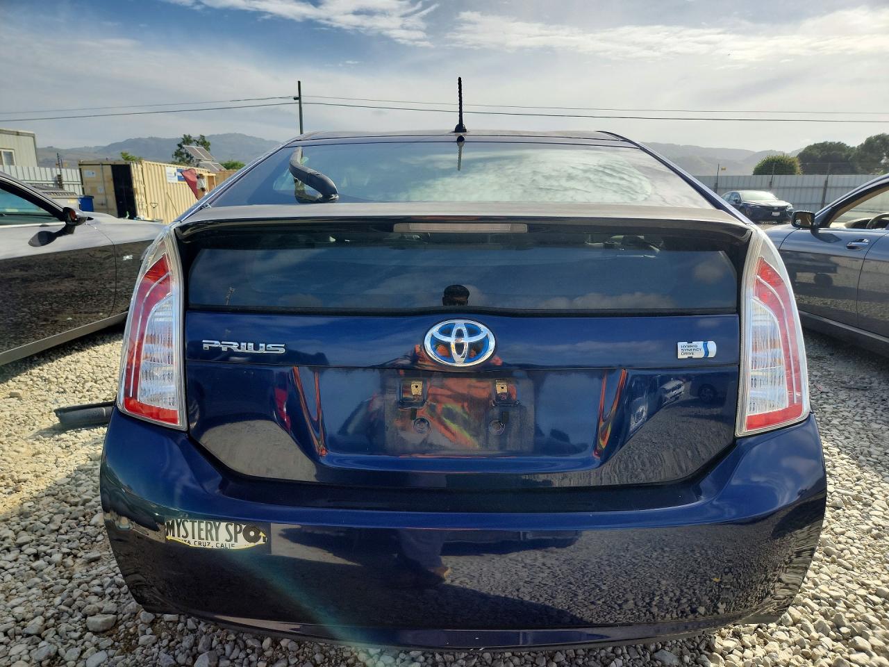 2012 TOYOTA PRIUS TWO photo 11