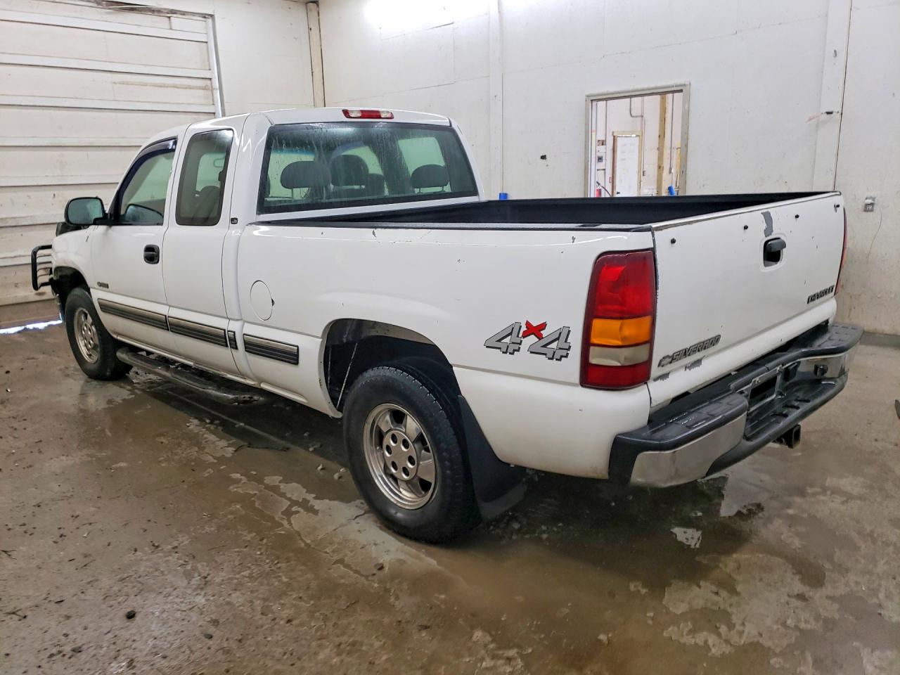 2002 CHEVROLET SILVERADO K1500 photo 4