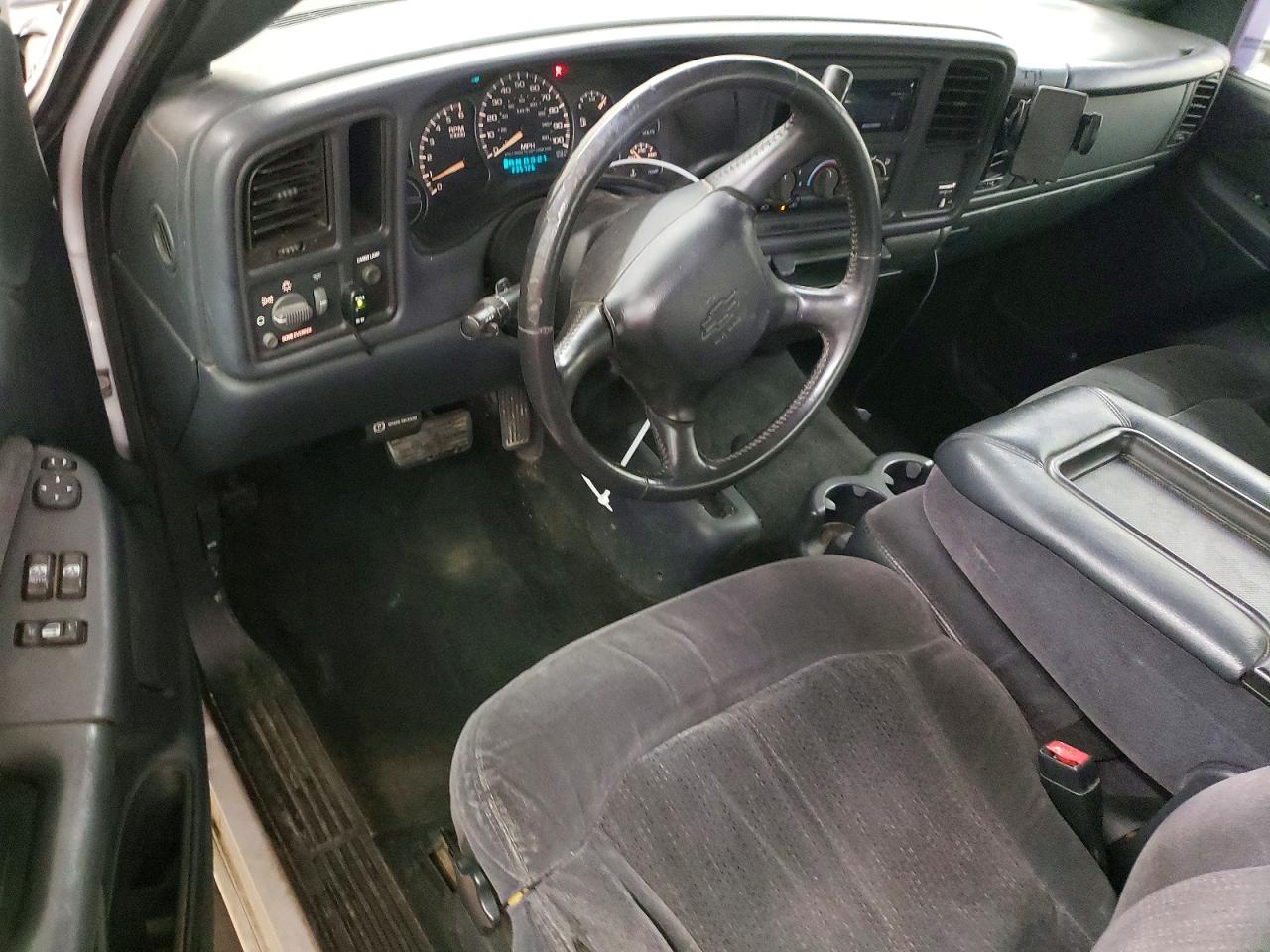 2002 CHEVROLET SILVERADO K1500 photo 22