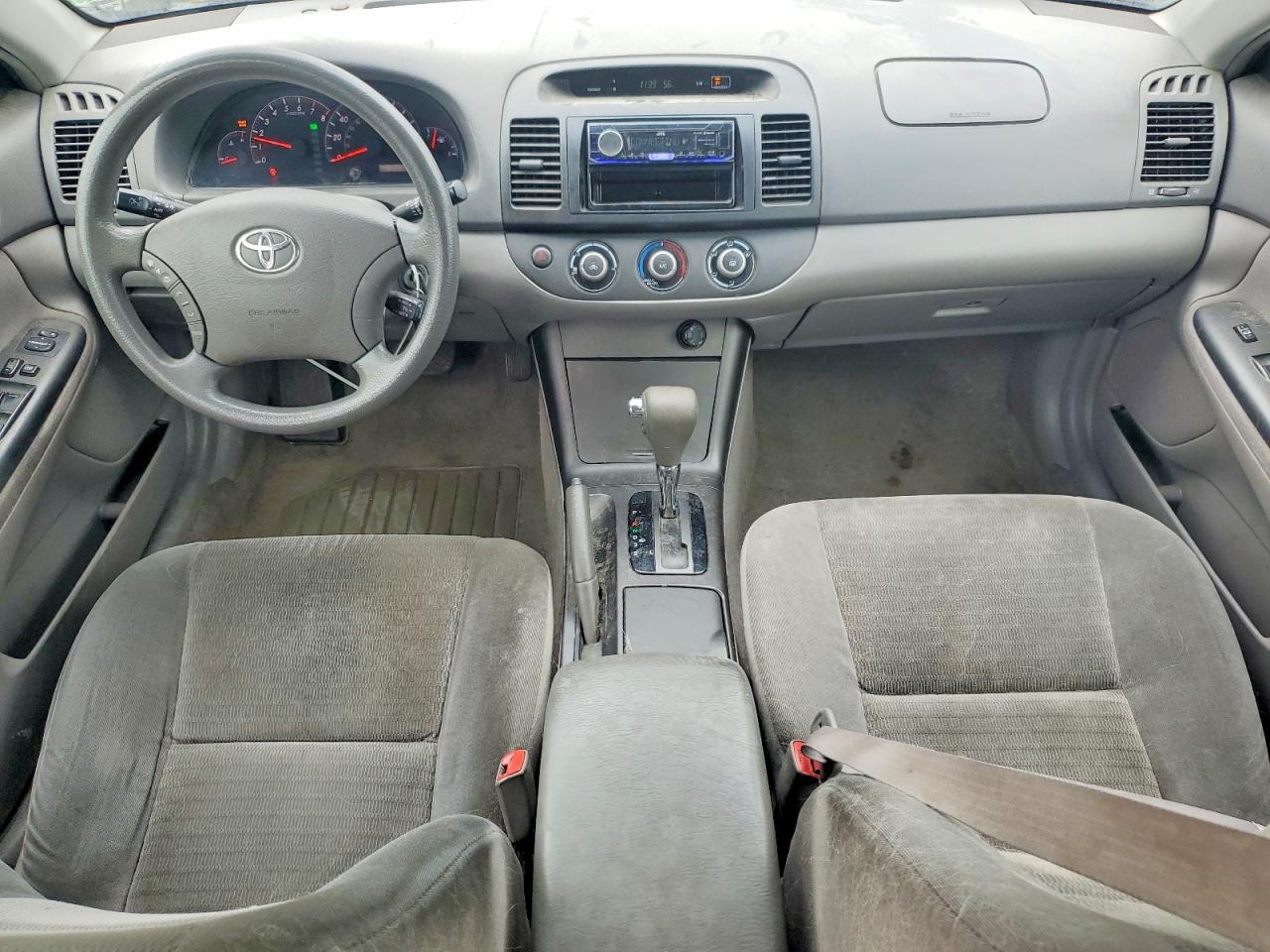 2005 TOYOTA CAMRY LE photo 8