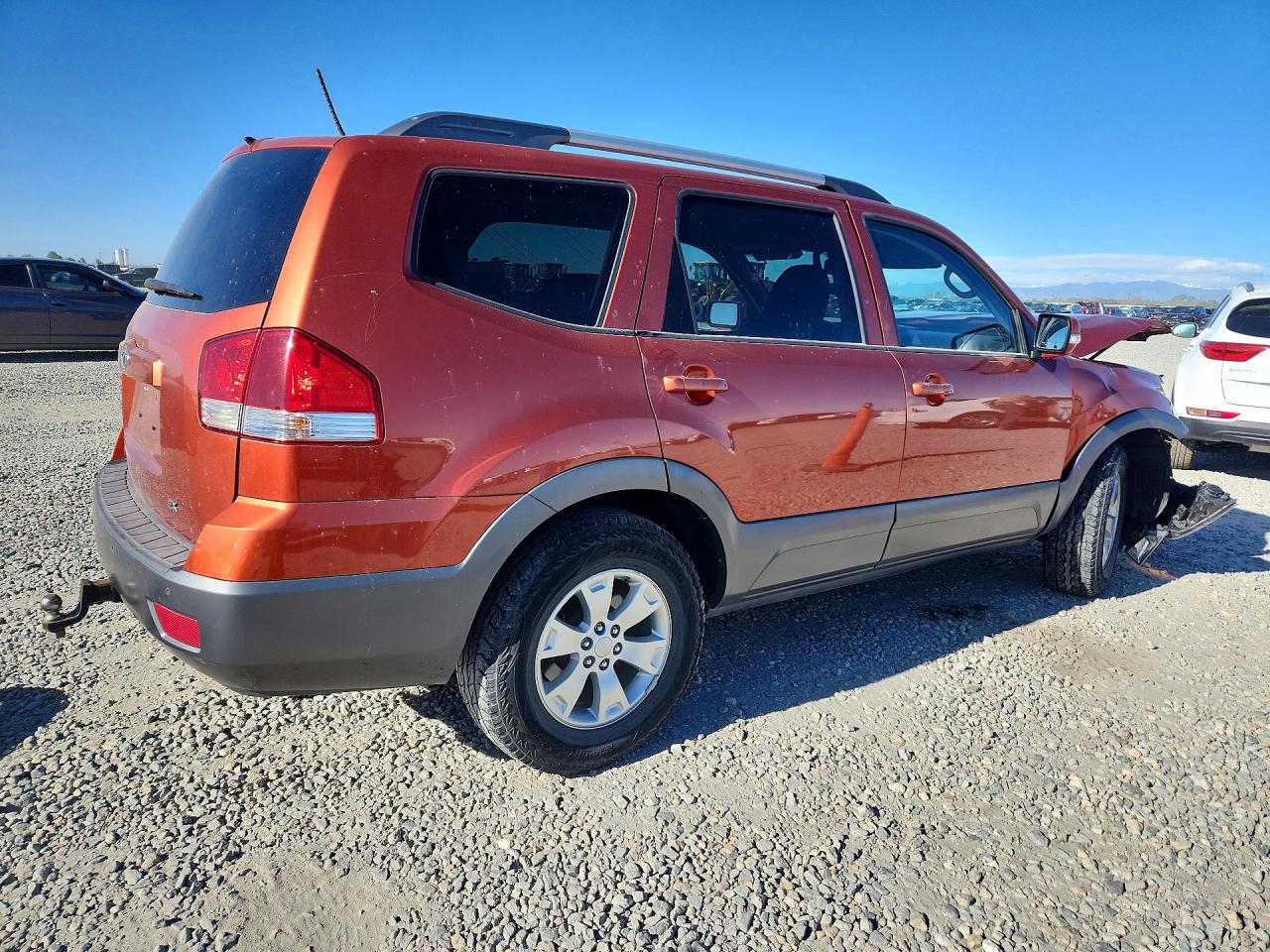 2009 KIA BORREGO LX photo 5