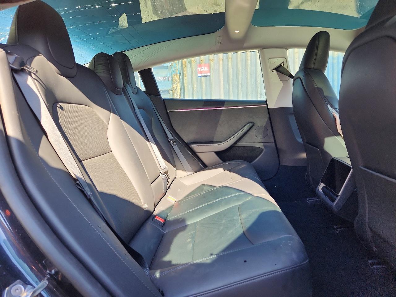 2024 TESLA MODEL 3 photo 11