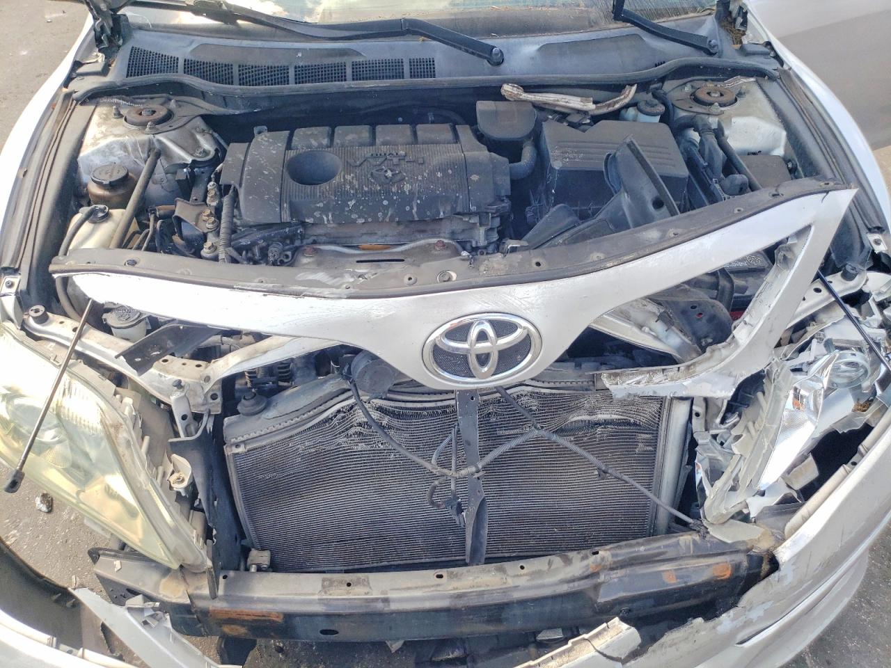 2011 TOYOTA CAMRY SE photo 11