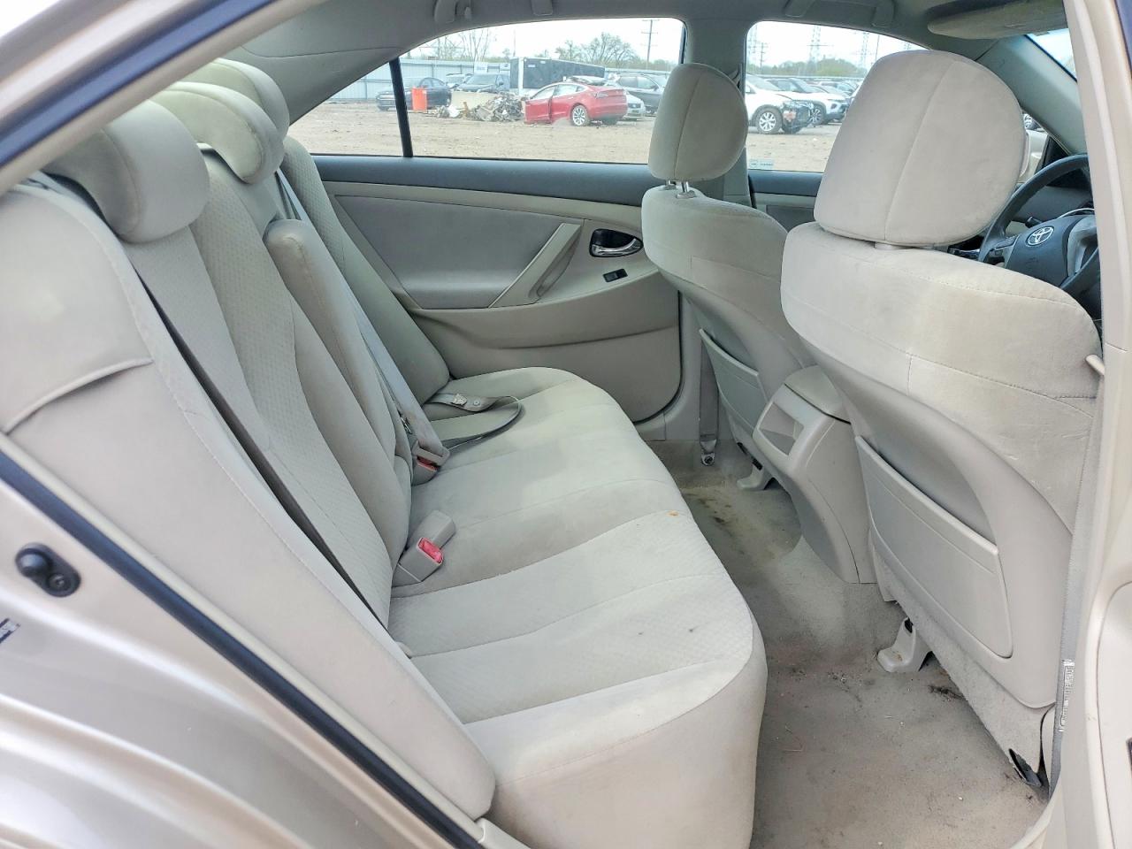 2007 TOYOTA CAMRY LE photo 19