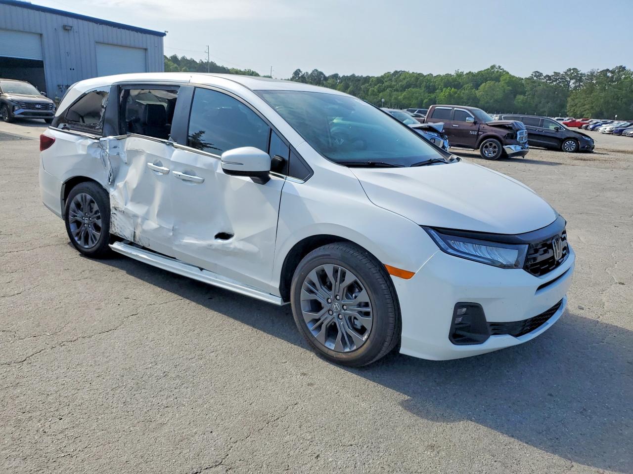 2026 HONDA ODYSSEY TOURING photo 10