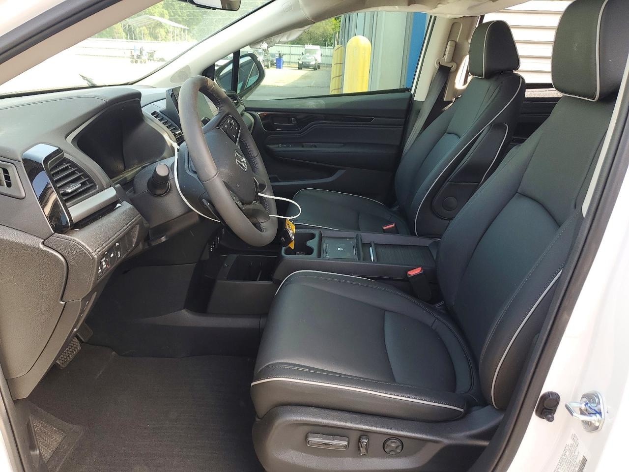 2026 HONDA ODYSSEY TOURING photo 19