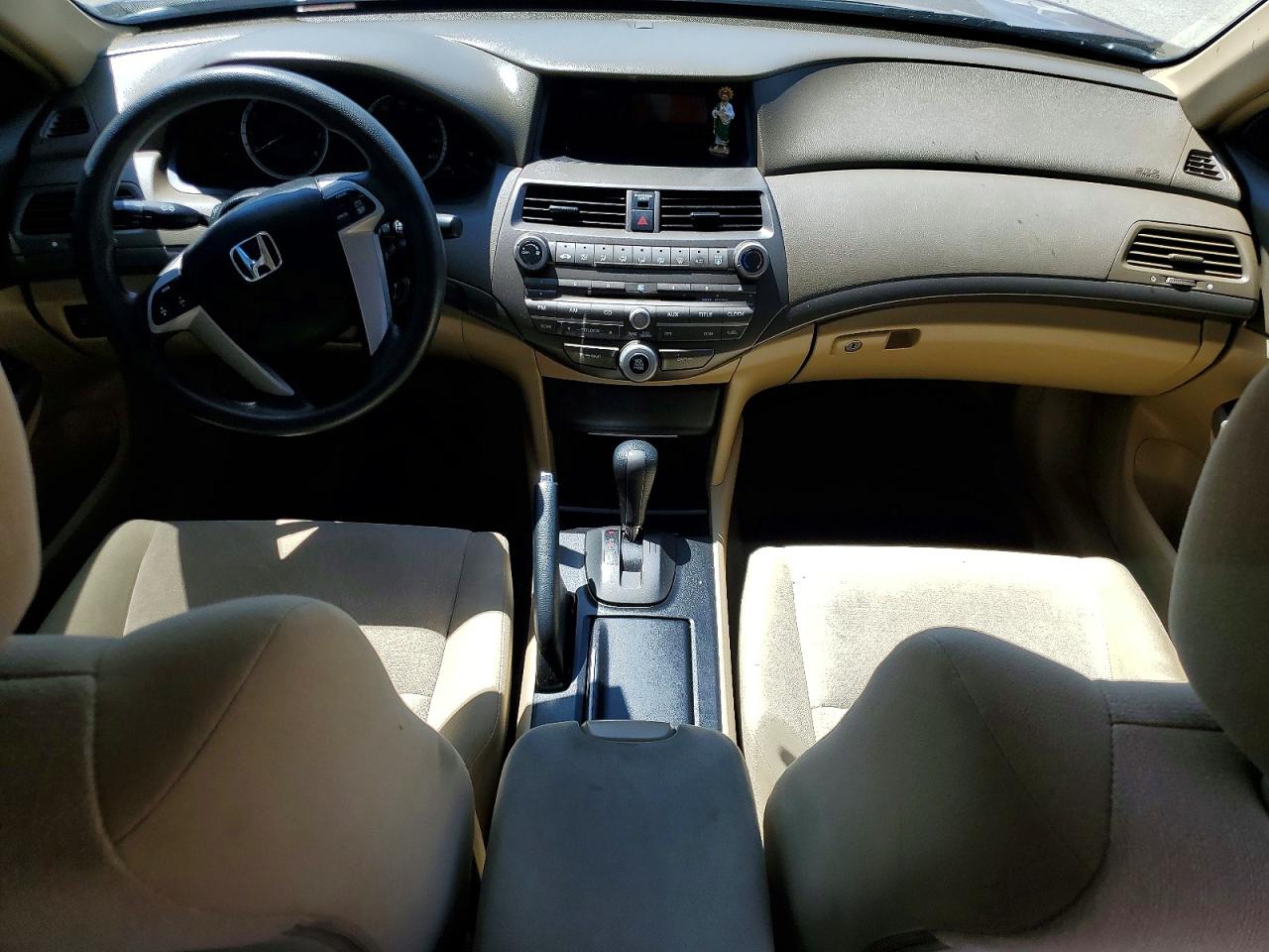 2009 HONDA ACCORD LX photo 15
