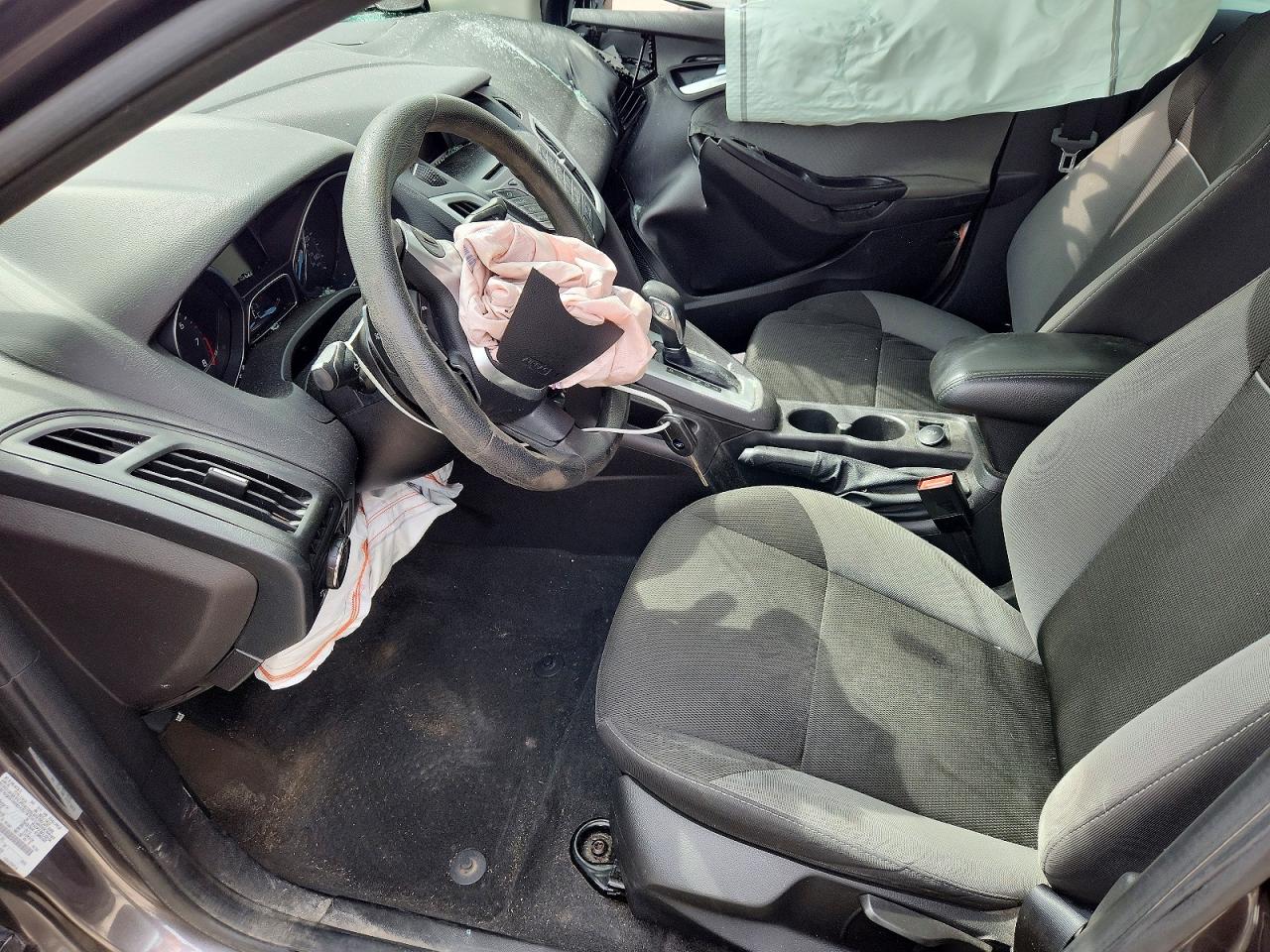 2013 FORD FOCUS SE photo 13