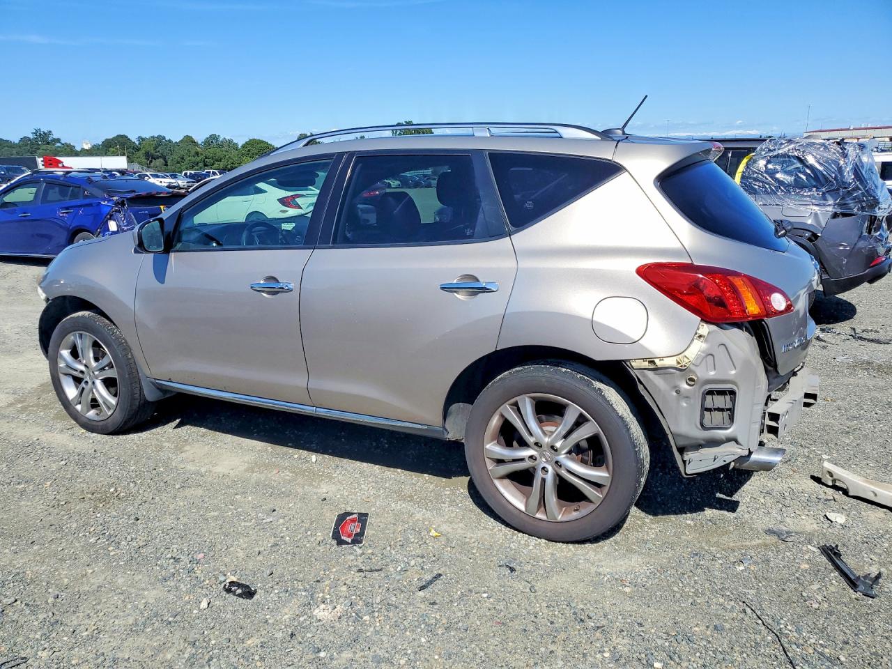 2009 NISSAN MURANO S photo 2