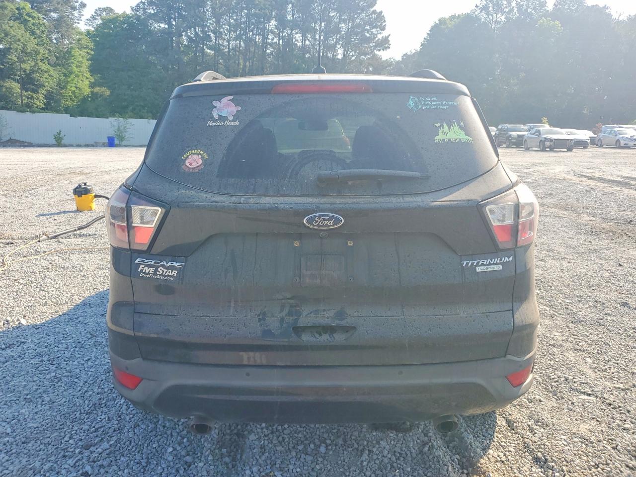 2017 FORD ESCAPE TITANIUM photo 6
