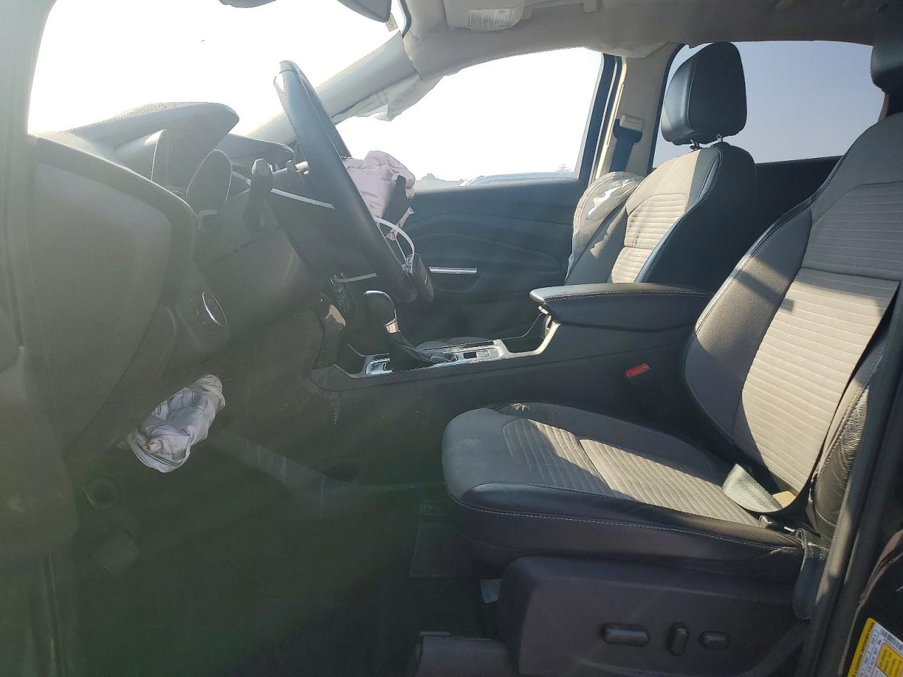 2017 FORD ESCAPE TITANIUM photo 7