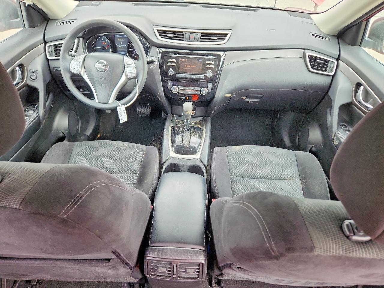 2014 NISSAN ROGUE SV photo 22