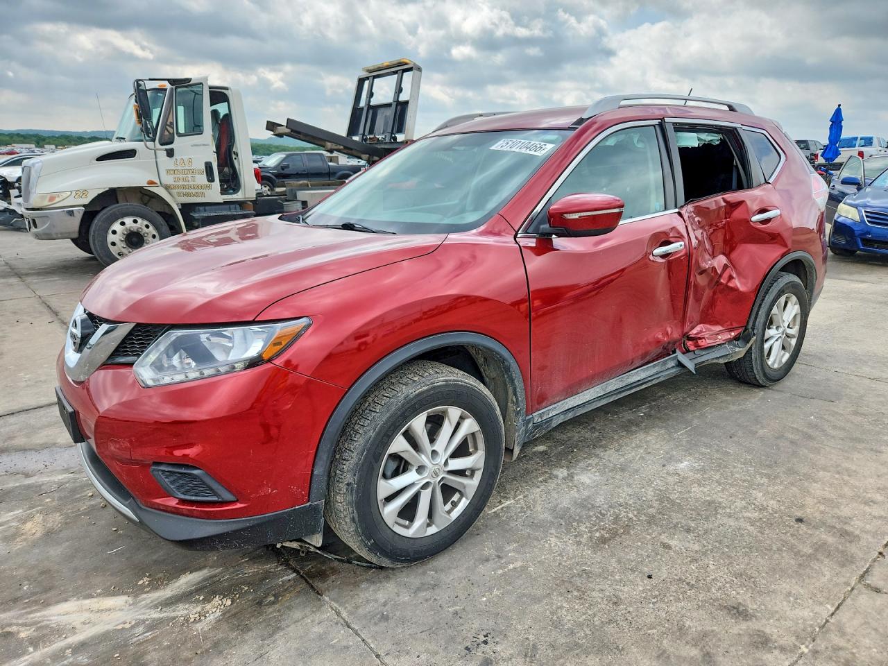 2014 NISSAN ROGUE