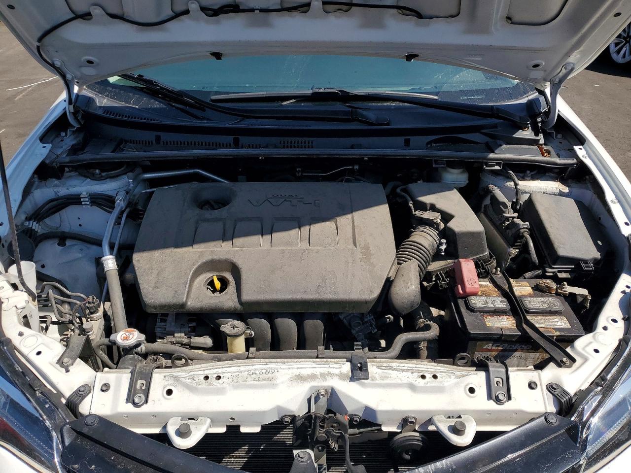 2018 TOYOTA COROLLA LE photo 31