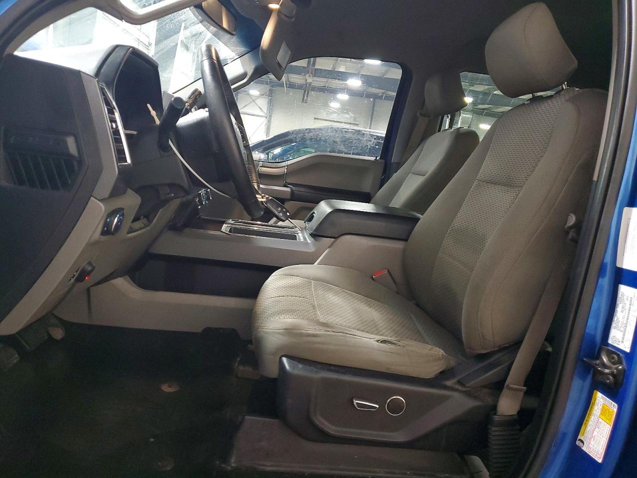 2015 FORD F150 SUPERCREW photo 13