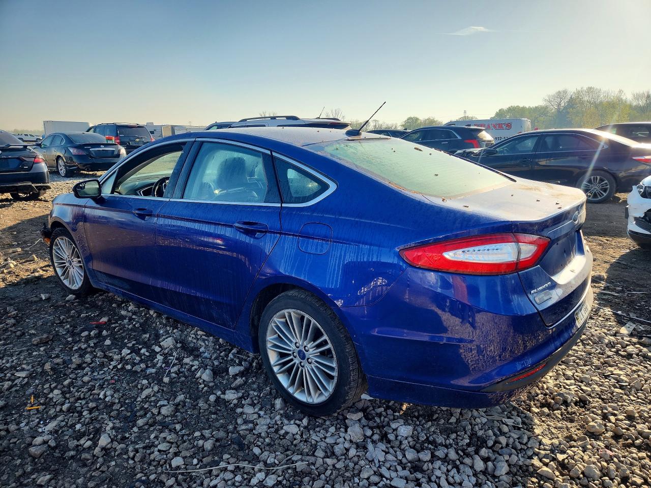 2016 FORD FUSION SE photo 2