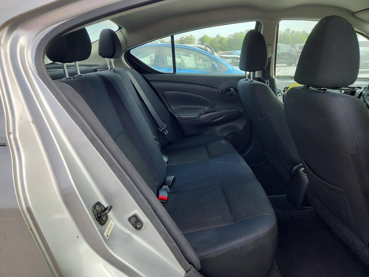 2012 NISSAN VERSA 1.6 S photo 19
