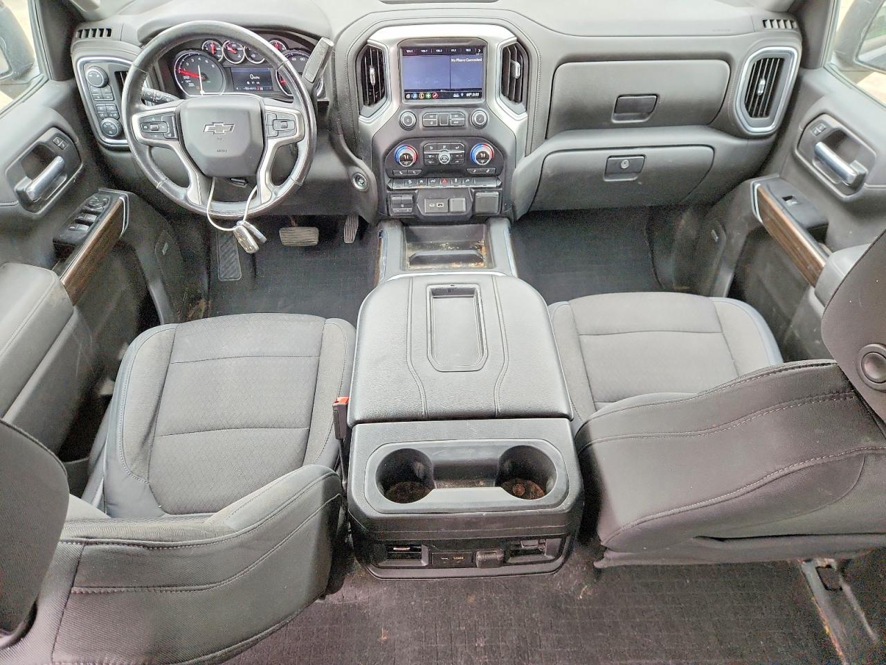 2019 CHEVROLET SILVERADO K1500 RST photo 15