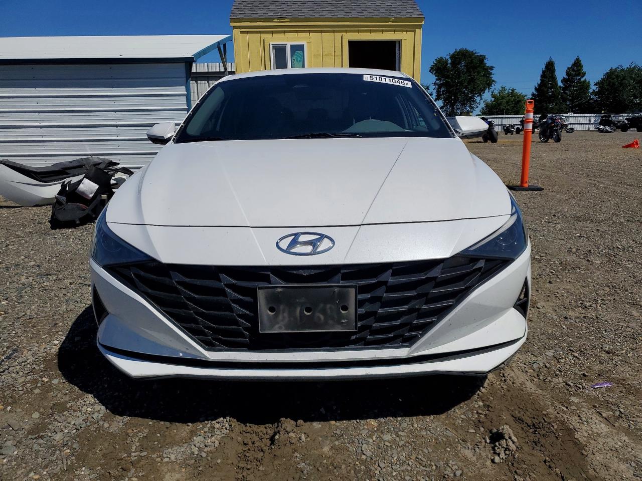 2022 HYUNDAI ELANTRA SEL photo 9