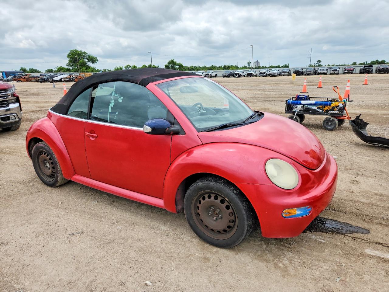 2004 VOLKSWAGEN NEW BEETLE GL photo 7