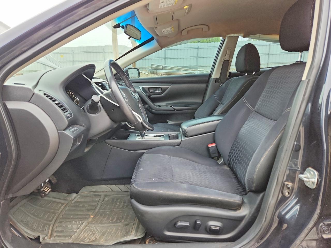 2017 NISSAN ALTIMA 2.5 SV photo 13