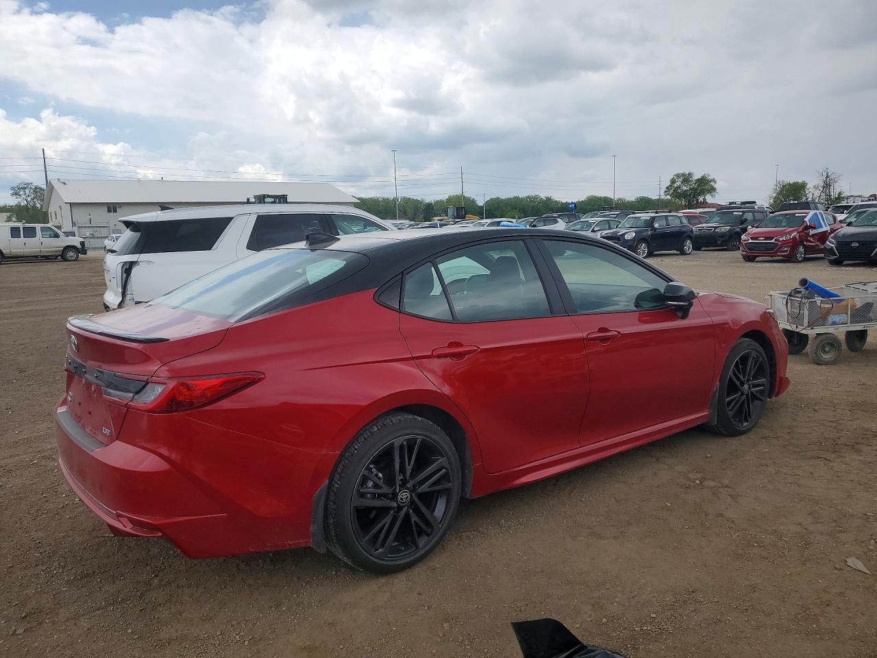 2025 TOYOTA CAMRY XSE photo 7
