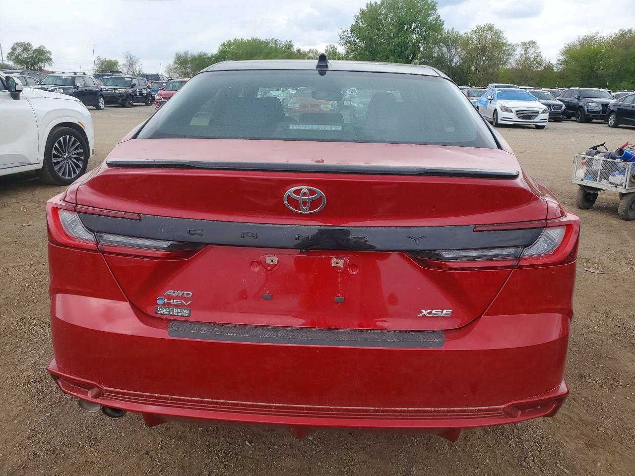 2025 TOYOTA CAMRY XSE photo 16