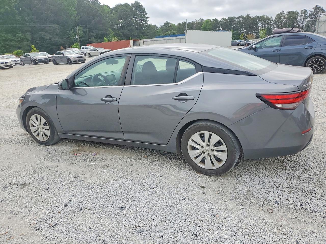 2022 NISSAN SENTRA S photo 3