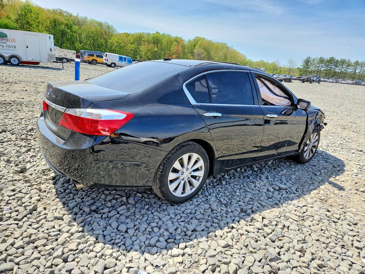 2013 HONDA ACCORD photo 5