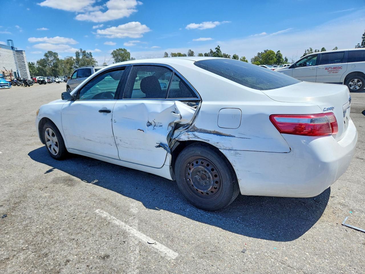 2007 TOYOTA CAMRY LE photo 3