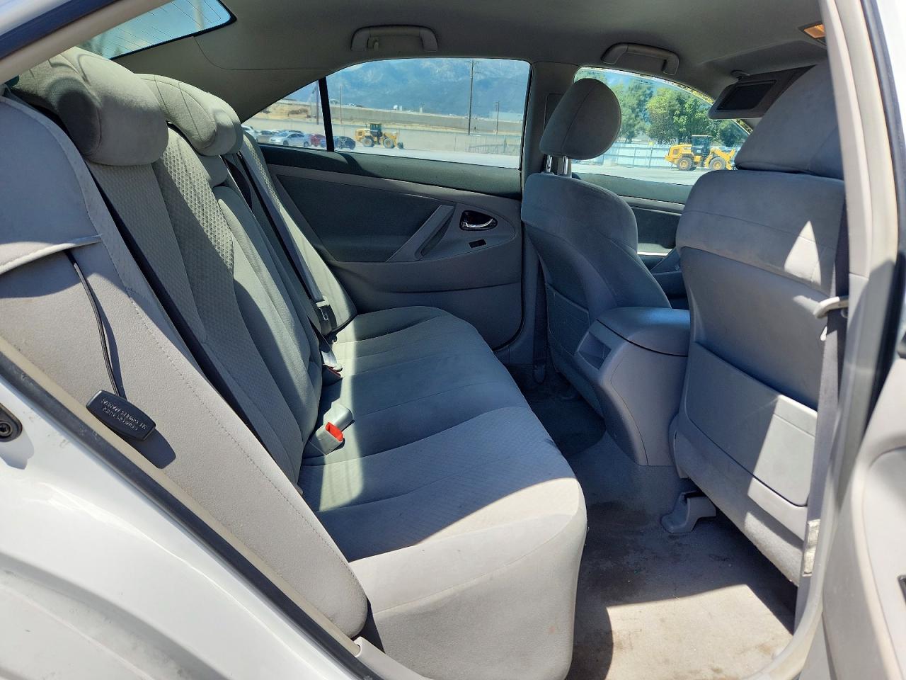 2007 TOYOTA CAMRY LE photo 19
