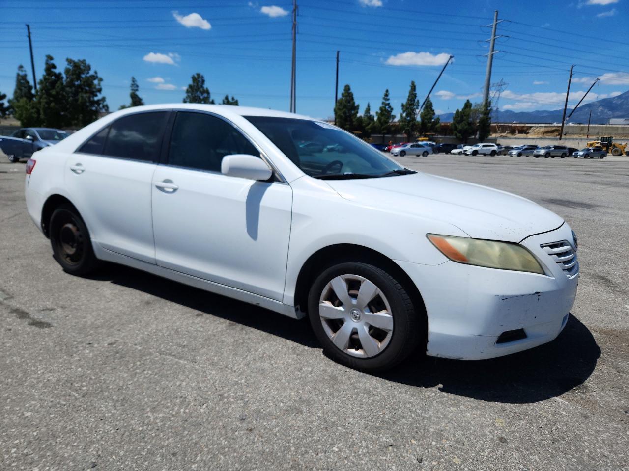 2007 TOYOTA CAMRY LE photo 7
