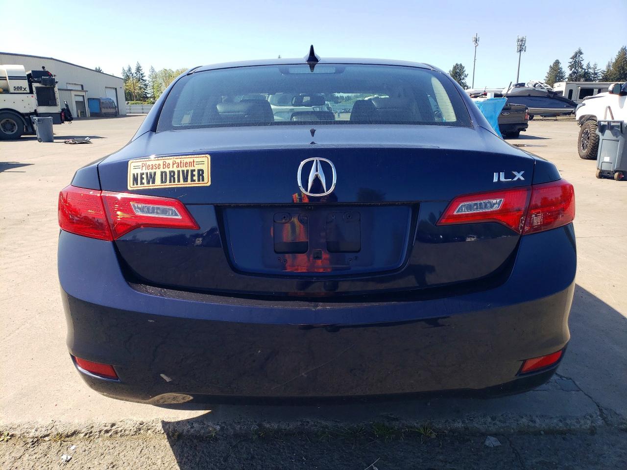 2013 ACURA ILX 20 PREMIUM photo 11