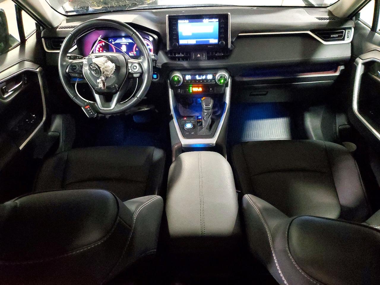 2019 TOYOTA RAV4 LIMITED photo 15