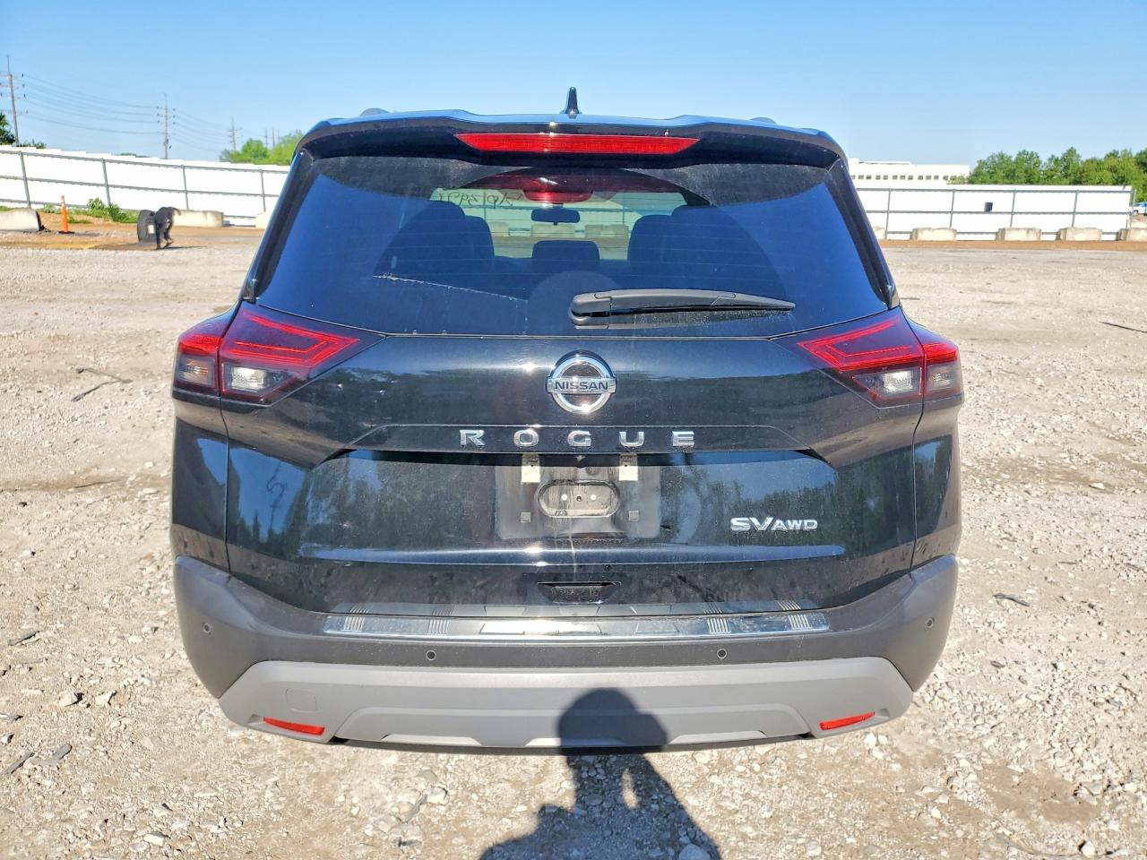 2021 NISSAN ROGUE SV photo 11