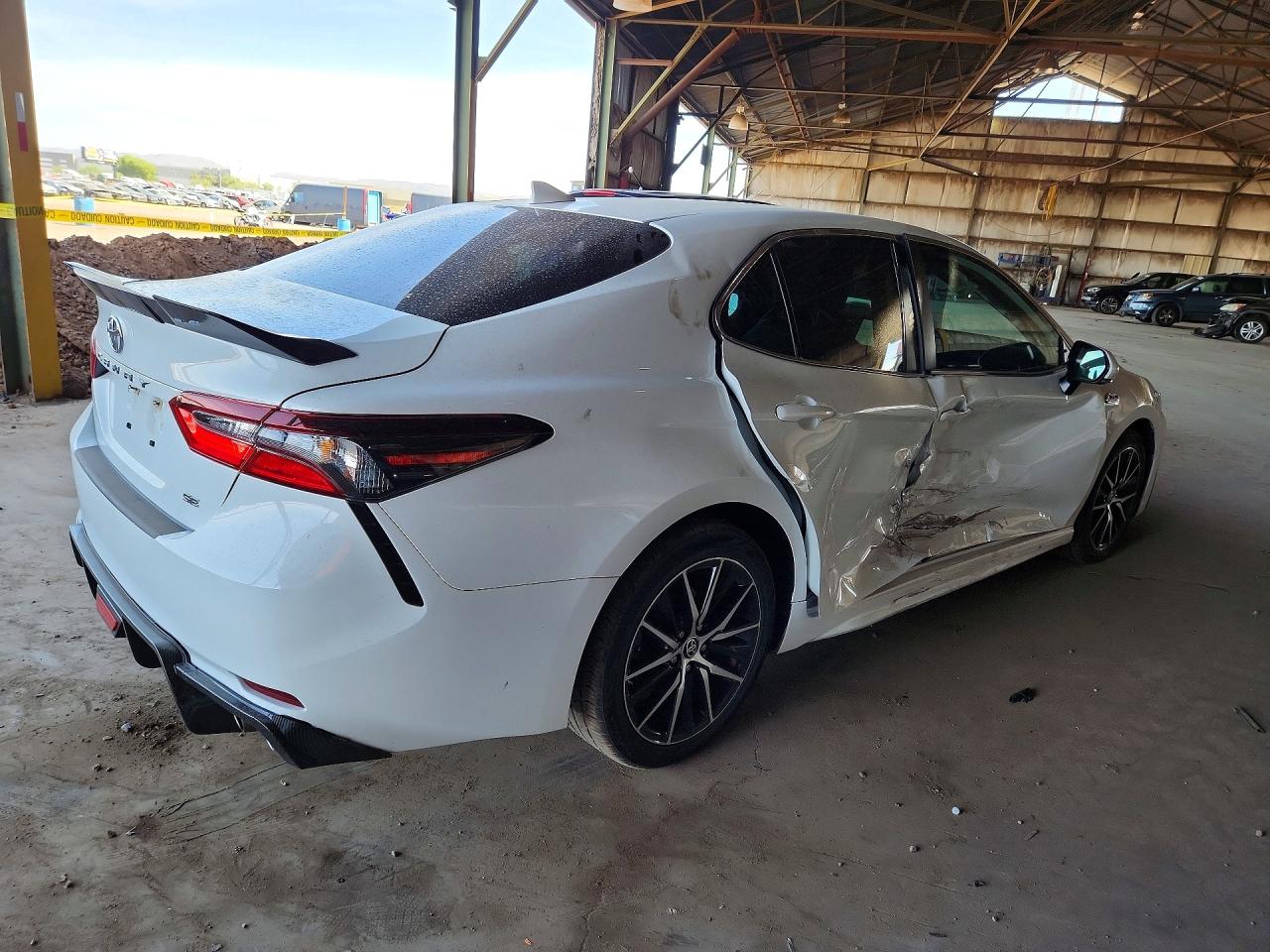 2022 TOYOTA CAMRY SE photo 7