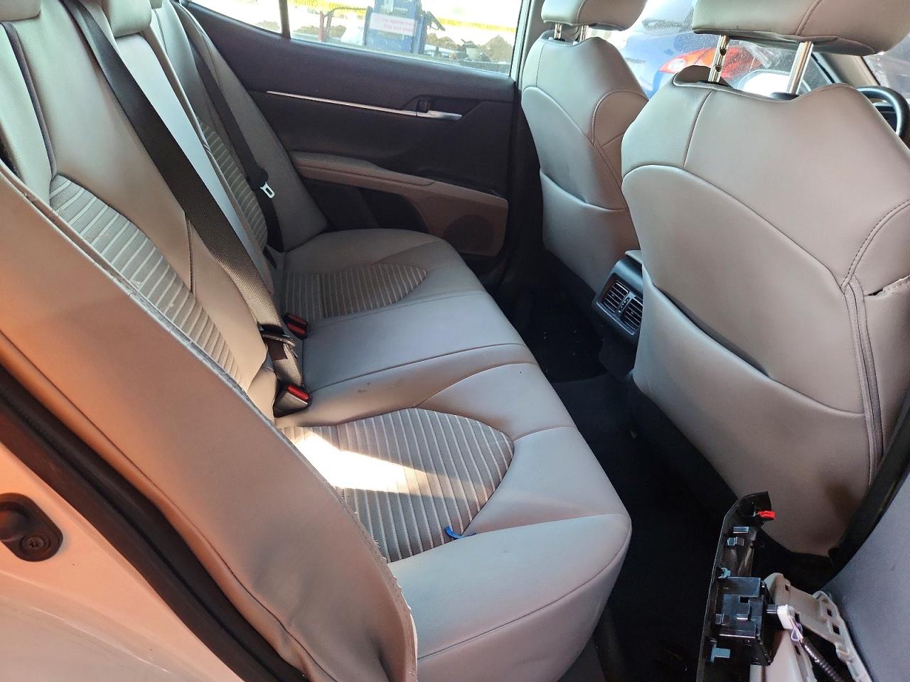 2022 TOYOTA CAMRY SE photo 28