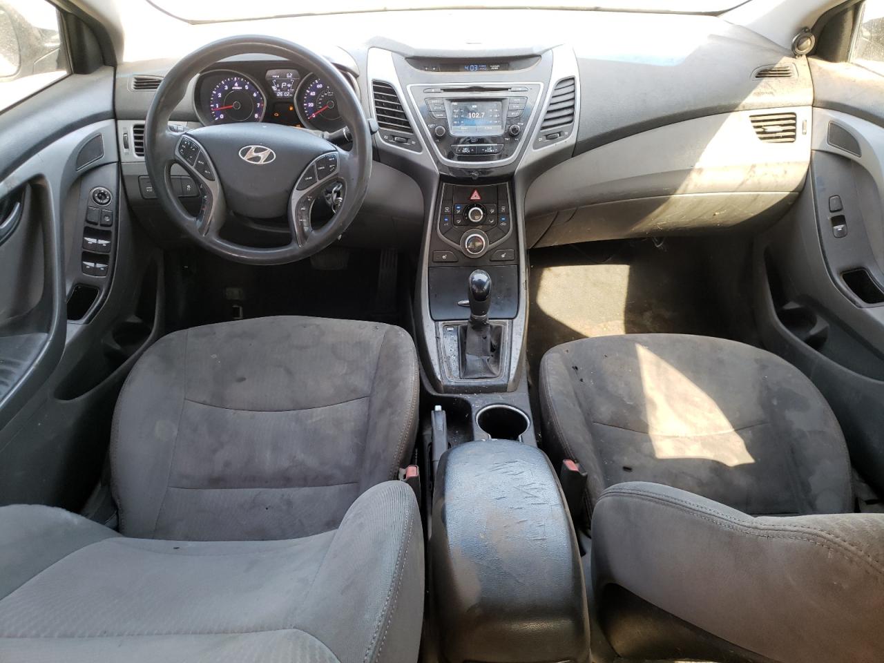 2014 HYUNDAI ELANTRA SE photo 8