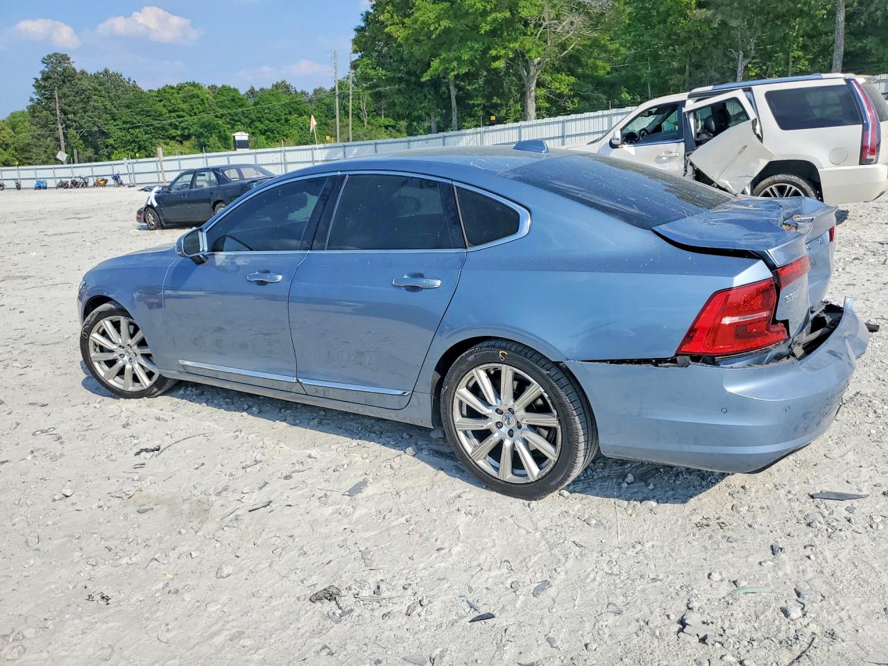 2017 VOLVO S90 T6 INSCRIPTION photo 2