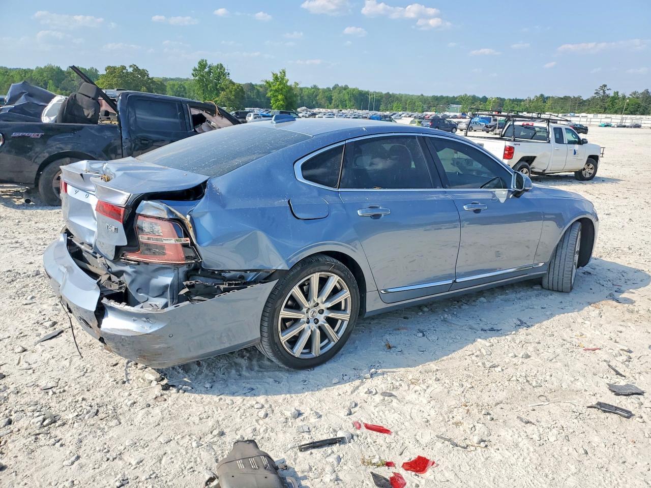 2017 VOLVO S90 T6 INSCRIPTION photo 3