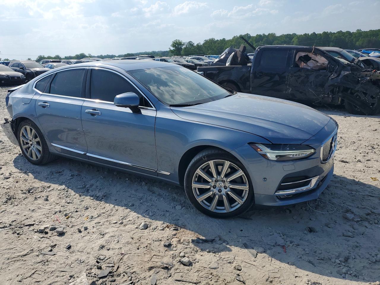 2017 VOLVO S90 T6 INSCRIPTION photo 4