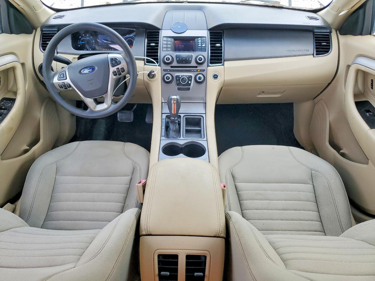 2016 FORD TAURUS SE photo 15