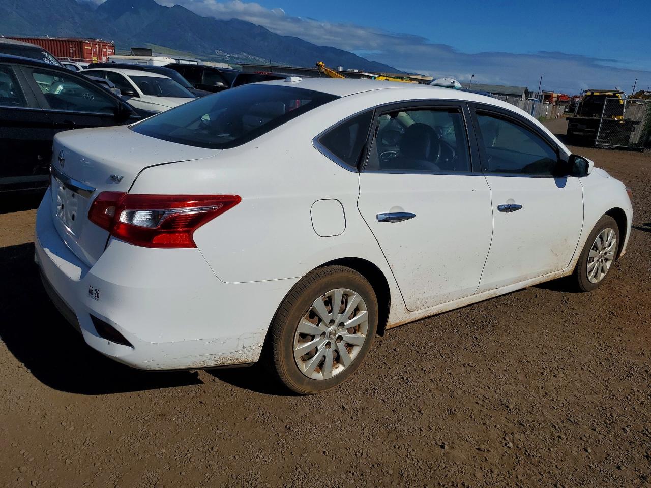 2017 NISSAN SENTRA SV photo 3