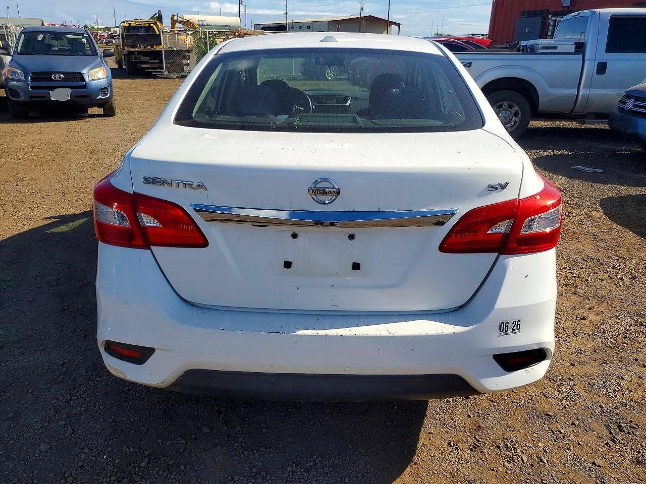 2017 NISSAN SENTRA SV photo 6