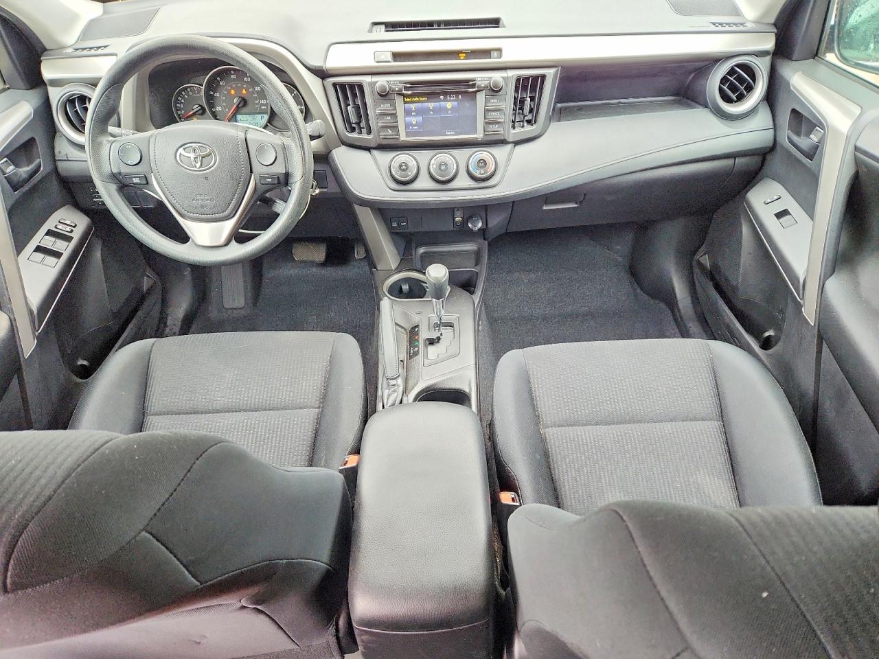 2016 TOYOTA RAV4 LE photo 22
