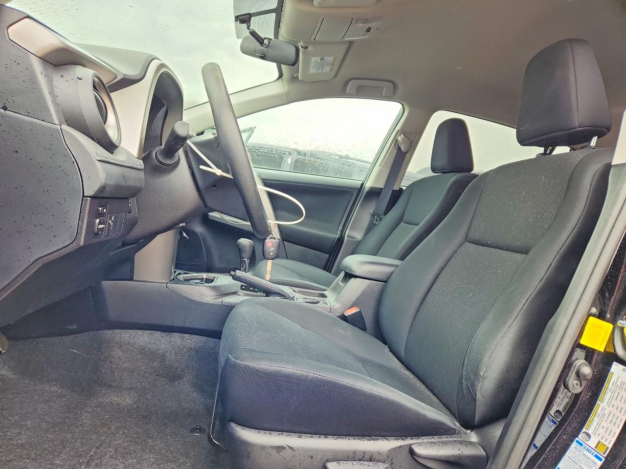 2016 TOYOTA RAV4 LE photo 19
